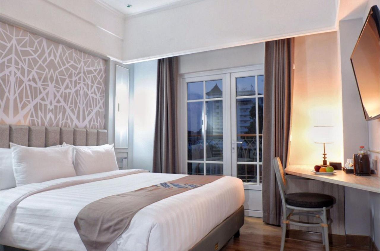 Hotel Solia Yosodipuro 3*