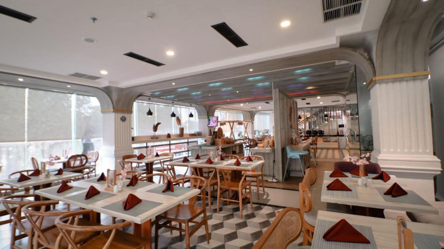 Hotel Solia Yosodipuro 3*