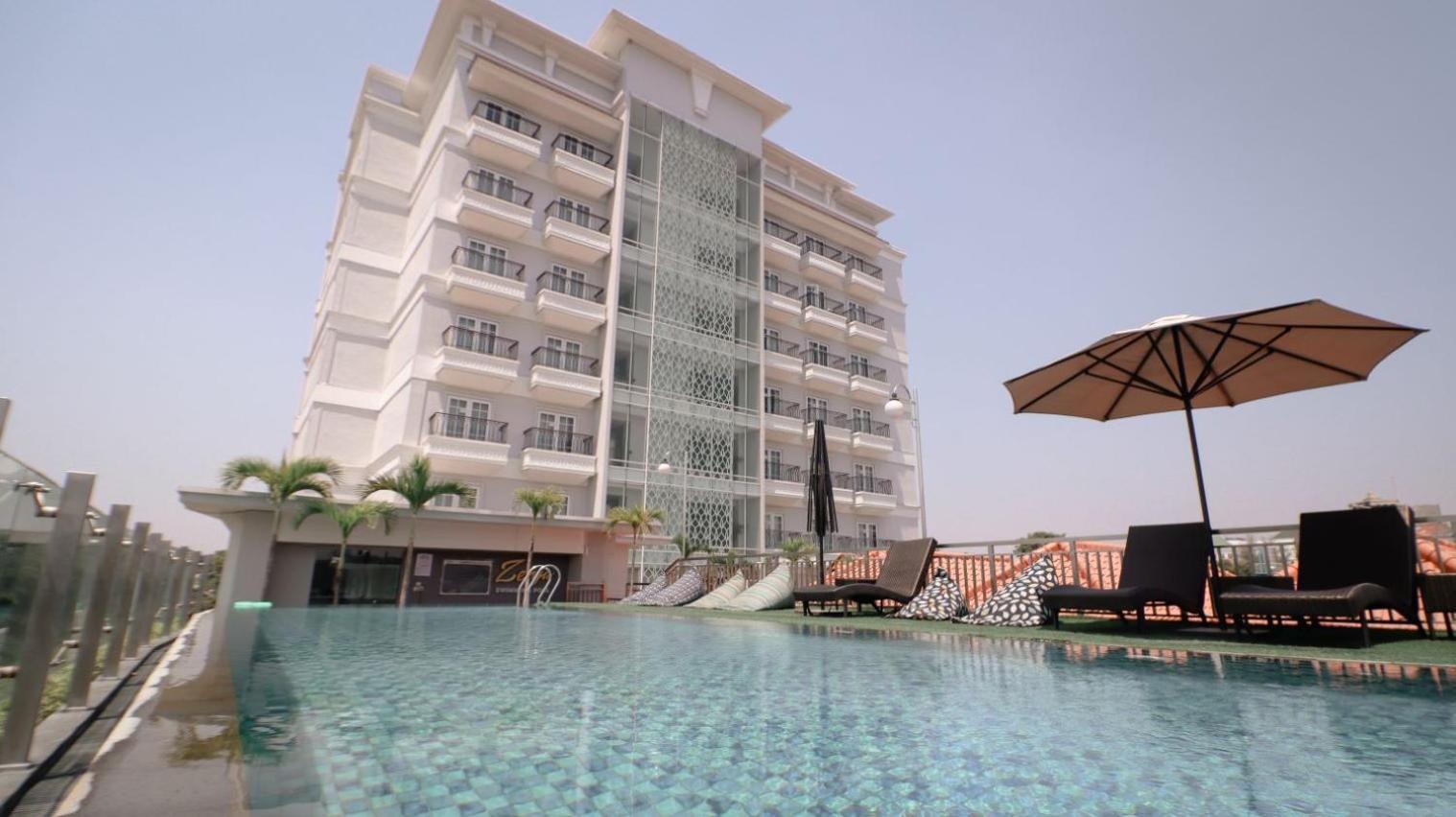 Hotel Solia Yosodipuro 3*